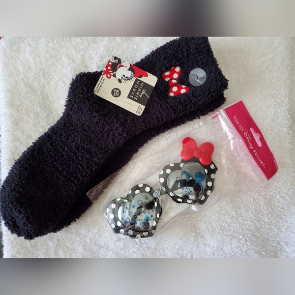 Walt Disney World 50th Anniv Loungefly Large Backpack & Minnie Mouse Stuff - Picture 14 of 16